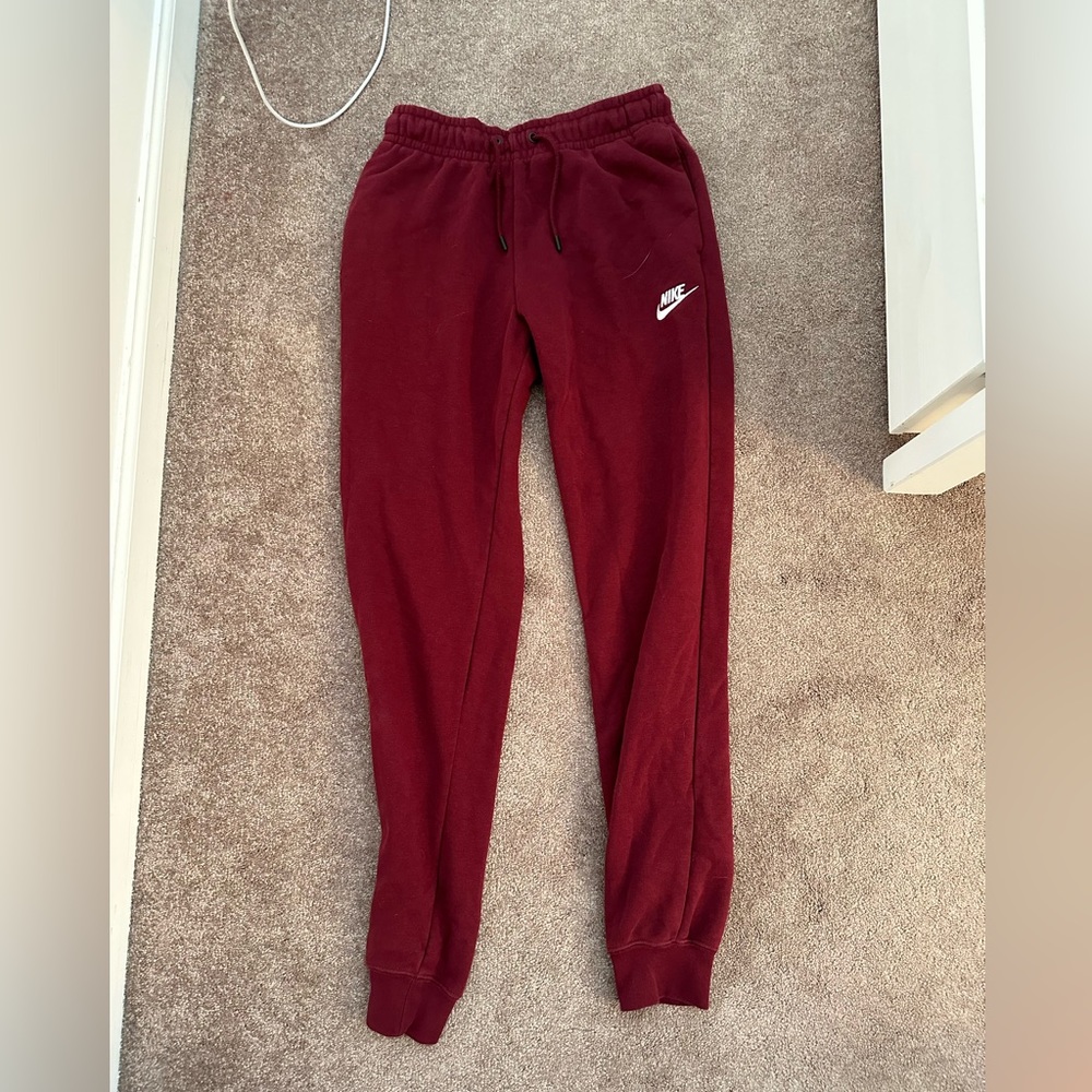 Maroon Nike Joggers